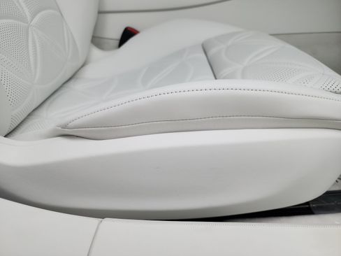 New 2026 Mercedes-Benz Maybach SL 680 image 14