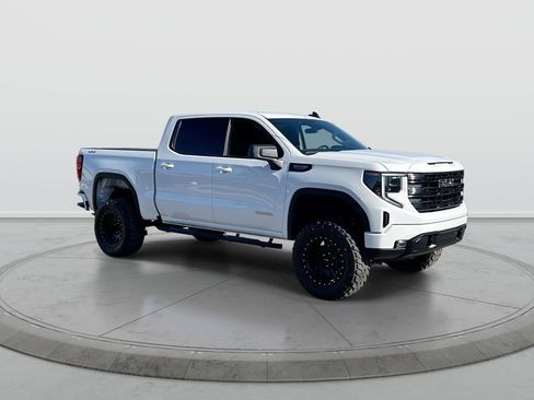 Used 2022 GMC Sierra 1500 Elevation AWD/4WD image 2