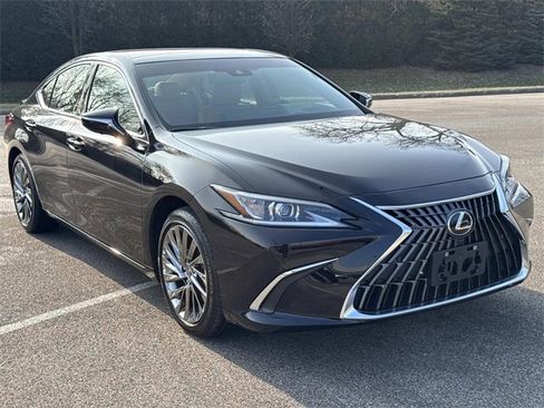 Certified 2025 Lexus ES 350 Luxury image 3