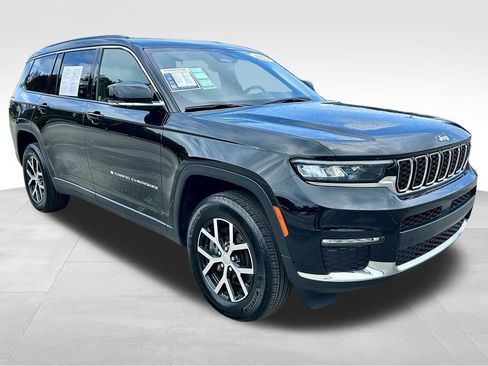 Used 2024 Jeep Grand Cherokee L Limited RWD image 3