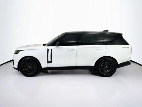 Used 2024 Land Rover Range Rover SE AWD/4WD image 8