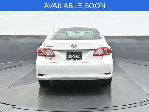 Used 2013 Toyota Corolla LE image 6