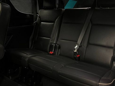 Used 2023 Chevrolet Tahoe Premier w/ Premium Package AWD/4WD image 22