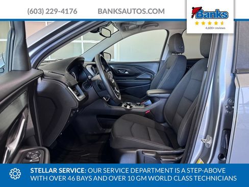 Certified 2024 GMC Terrain SLE w/ Elevation Edition AWD/4WD image 9