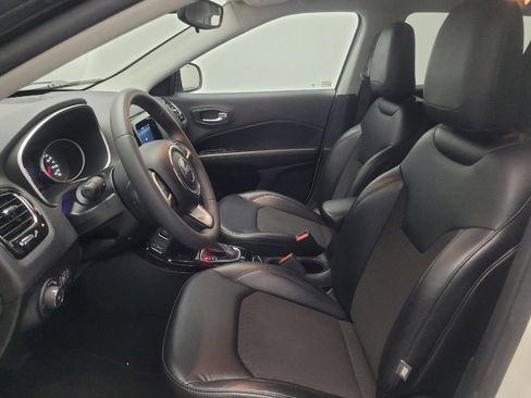 Used 2021 Jeep Compass Latitude FWD image 17