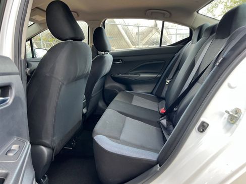 Used 2025 Nissan Versa SV image 22