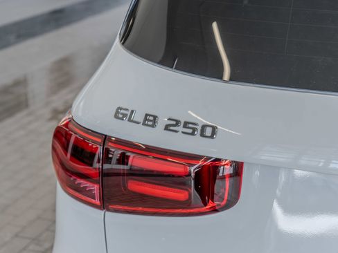 New 2026 Mercedes-Benz GLB 250 4MATIC image 22