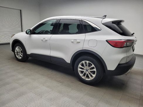 Used 2020 Ford Escape SE AWD/4WD image 3