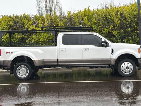 Used 2019 Ford F450 King Ranch w/ King Ranch Ultimate Package image 3