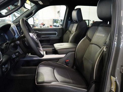 New 2026 RAM 2500 Laramie AWD/4WD image 20