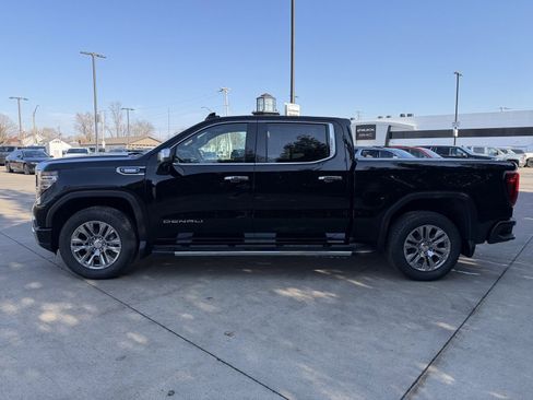 New 2026 GMC Sierra 1500 Denali w/ Technology Package AWD/4WD image 8