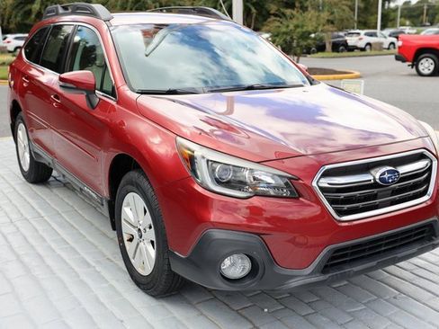 Used 2018 Subaru Outback 2.5i Premium image 7