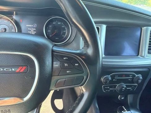 Used 2023 Dodge Charger SXT RWD image 17