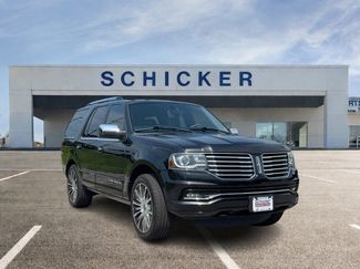 Used 2015 Lincoln Navigator 4WD video 1