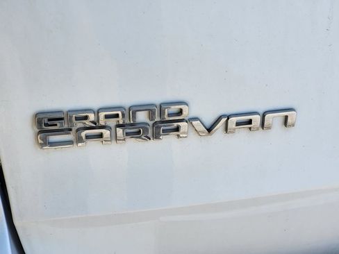 Used 2015 Dodge Grand Caravan R/T w/ Driver Convenience Group FWD image 29