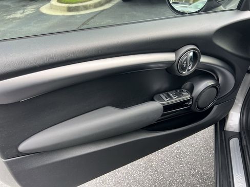 Used 2023 MINI Cooper S image 14