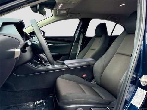 Used 2021 MAZDA MAZDA3 s image 21