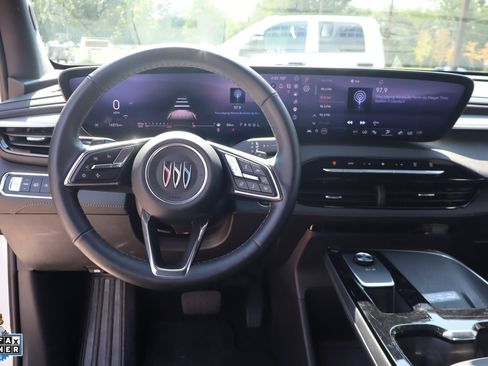 Used 2026 Buick Enclave Preferred FWD image 16