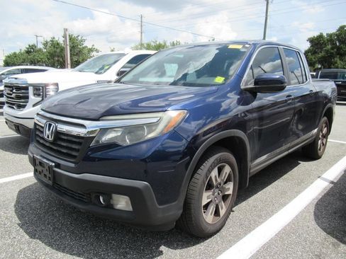 Used 2017 Honda Ridgeline RTL-T image 2
