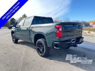New 2026 Chevrolet Silverado 1500 LT Trail Boss w/ LPO, Dark Essentials Package video 3