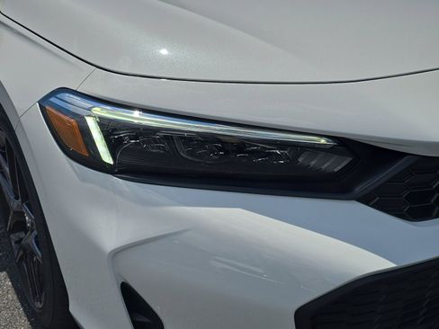 Used 2026 Honda Civic Sport image 8