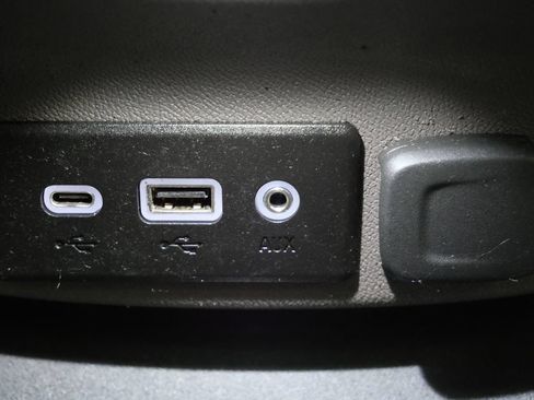 Used 2024 Chevrolet Malibu LT FWD image 22