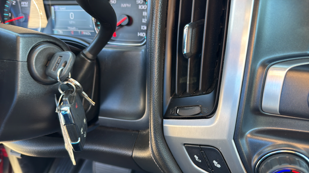 Used 2018 GMC Sierra 1500 SLT w/ SLT Premium Package AWD/4WD image 32