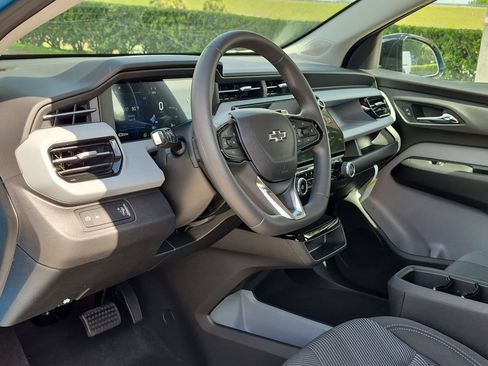 New 2027 Chevrolet Bolt LT FWD image 9