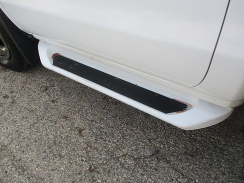 Used 2015 Chevrolet Silverado 3500 LT w/ LT Convenience Package image 11