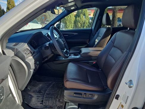 Used 2024 Honda Ridgeline RTL image 11