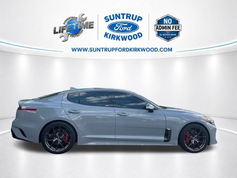 Used 2020 Kia Stinger GT1 AWD/4WD image 8