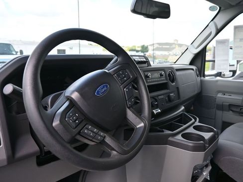 New 2025 Ford E-350 and Econoline 350 Super Duty w/ Power Equipment Group RWD image 18
