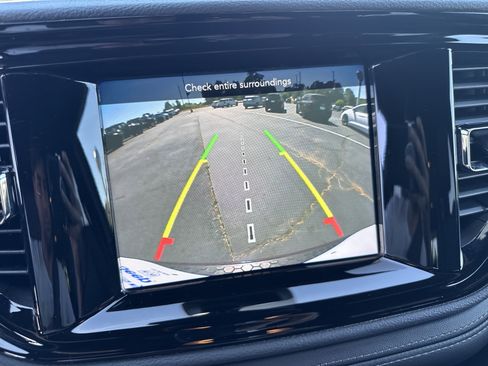 Used 2022 Dodge Durango GT RWD image 28