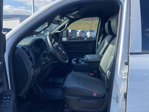 New 2026 RAM 2500 Tradesman image 15