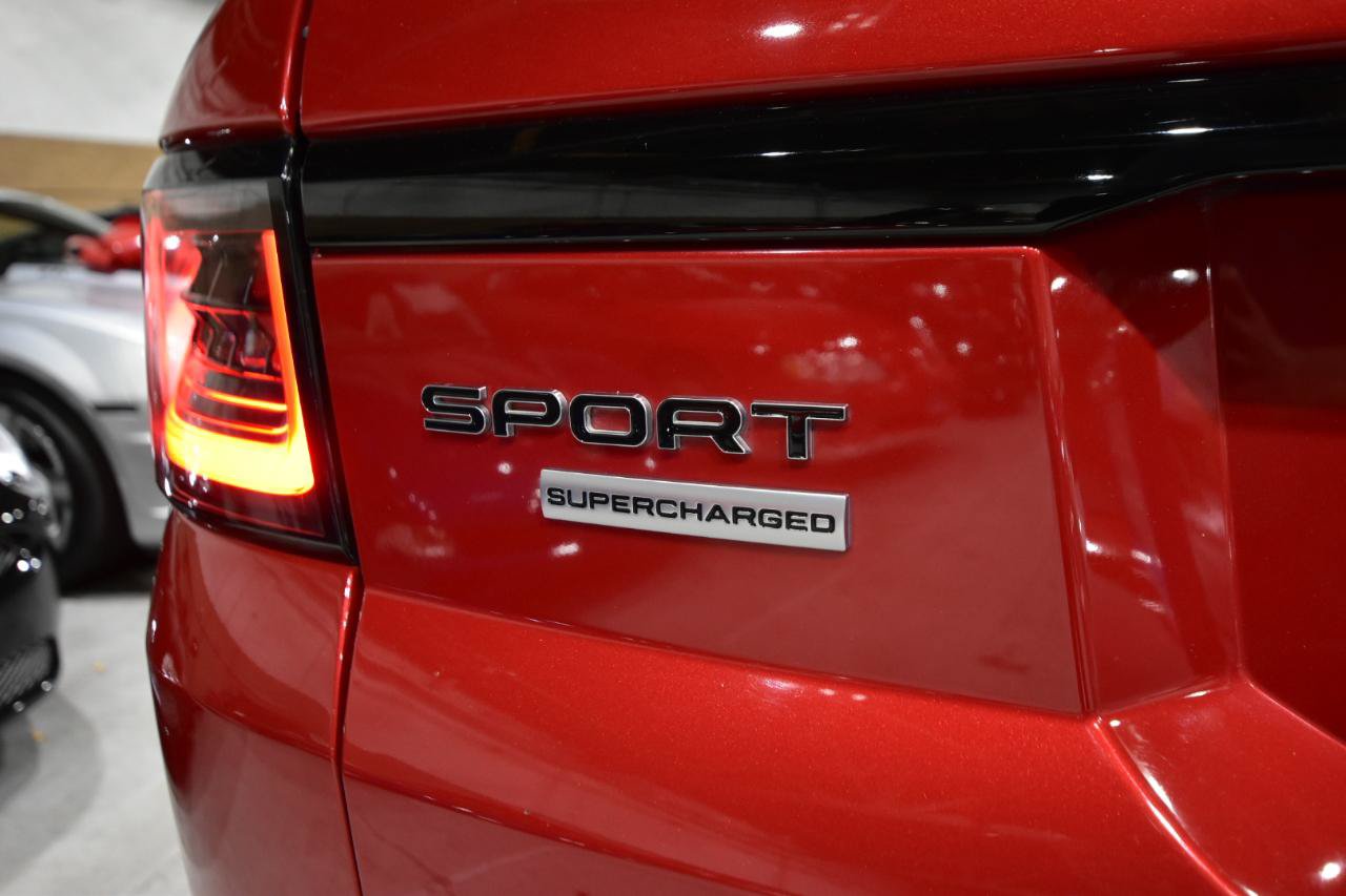 Used 2018 Land Rover Range Rover Sport Supercharged AWD/4WD image 6