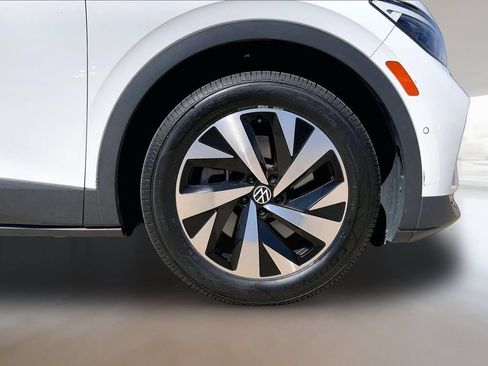 Certified 2023 Volkswagen ID.4 Pro RWD image 9