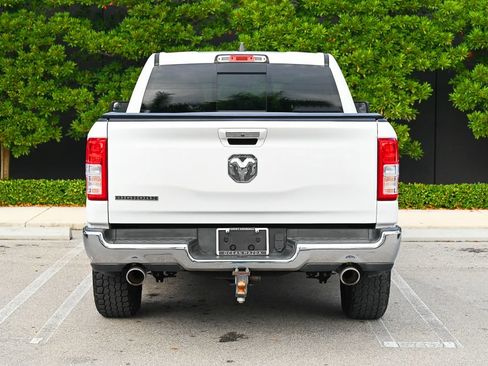 Used 2019 RAM 1500 Big Horn RWD image 3