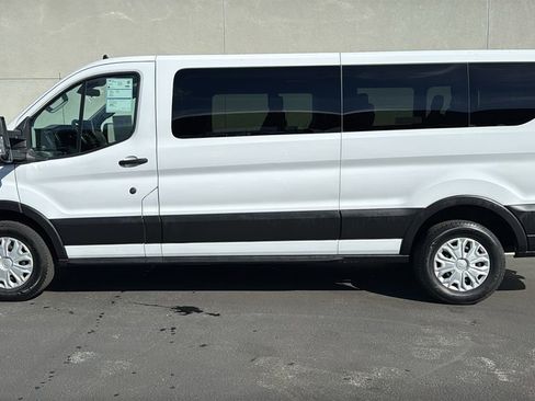 Certified 2022 Ford Transit 350 XLT image 5