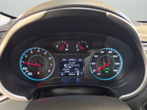 Used 2025 Chevrolet Malibu LT image 21