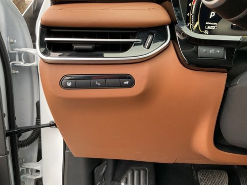 Certified 2026 INFINITI QX60 Autograph w/ Dark Cargo Package image 19