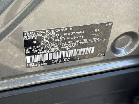 Used 2024 Subaru Solterra AWD/4WD image 34