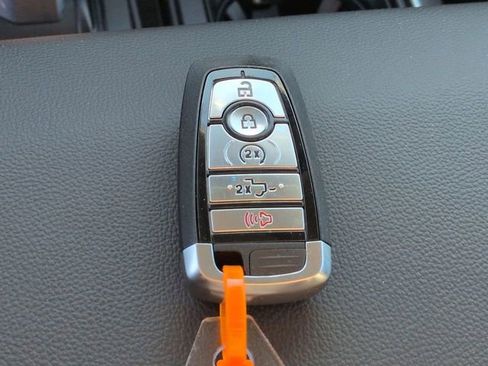 New 2025 Ford F150 Lariat w/ Equipment Group 502A High image 34