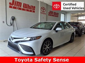 Certified 2023 Toyota Camry SE image 1