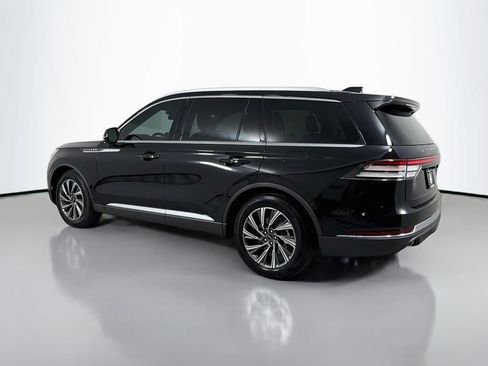 Used 2026 Lincoln Aviator 2WD image 7
