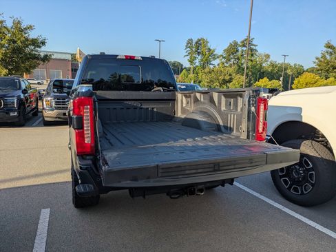 Certified 2024 Ford F250 Lariat w/ Lariat Ultimate Package AWD/4WD image 34