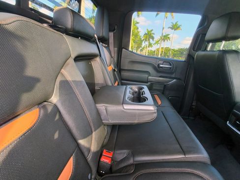 Used 2019 GMC Sierra 1500 AT4 w/ AT4 Premium Package image 10