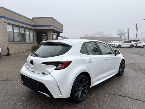 Used 2024 Toyota Corolla XSE image 5