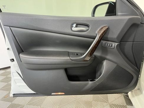 Used 2009 Nissan Maxima 3.5 SV w/ Premium Pkg image 10