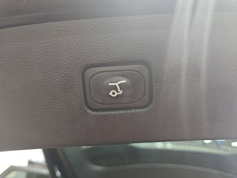 Used 2024 Ford Edge SEL w/ Convenience Package image 15