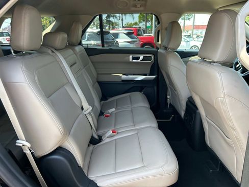 Used 2023 Ford Explorer XLT w/ Equipment Group 202A image 26